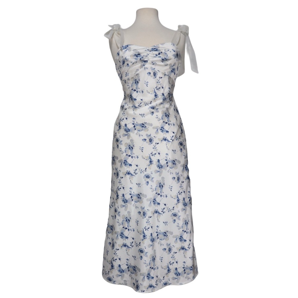 Bright Maxi Dress Size Small White Floral Sleeveless Ribbon Tie Strap Silky